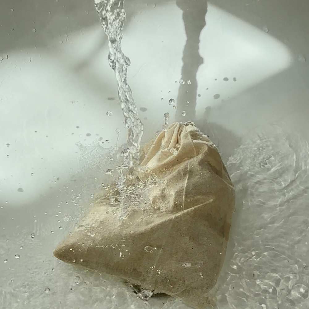 Organic Mineral Rich Moisturising Seaweed Bath Bag